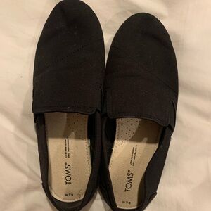 Toms shoes
